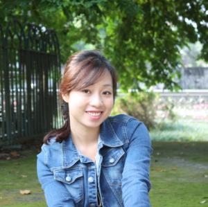 Miss Nguyen Ngoc Hoa, account manager at LeBros Company (The picture is taken by the author) 